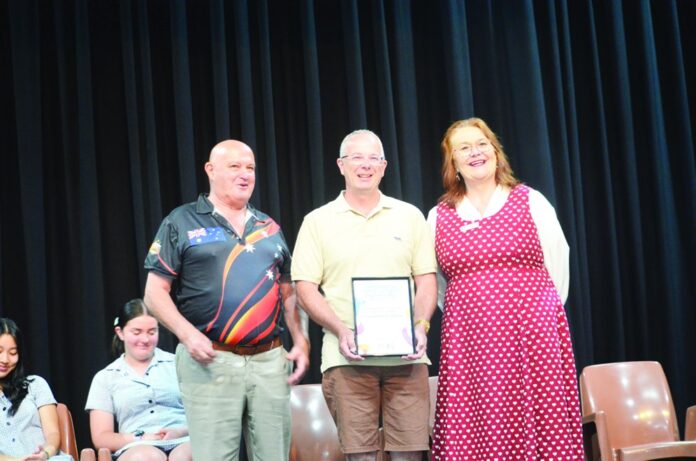 Community event of the year, ‘Thank Duck it’s Friday’, Mayor Ron Ismay, Mark Shandley Luv a Duck and and Deputy Mayor Rosie Barker.