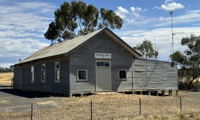 2026 Woorak Hall.