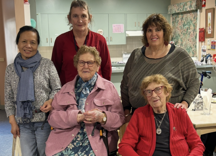 Christy Wilson (presented cooking demonstrations), Sharyn Makin (Social Support Coordinator), Prue Munn (presented on her recent overseas travels) with Lorraine Vivian and Audrey Pretlove (Social Support attendees).